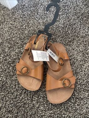 Old Navy Cognac Buckle Strap Women's Sandals